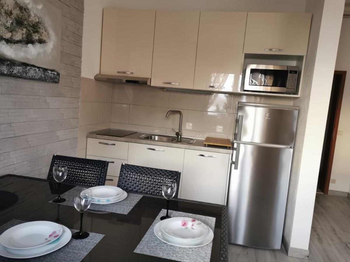 Apartments Marina Трогир Екстериор снимка