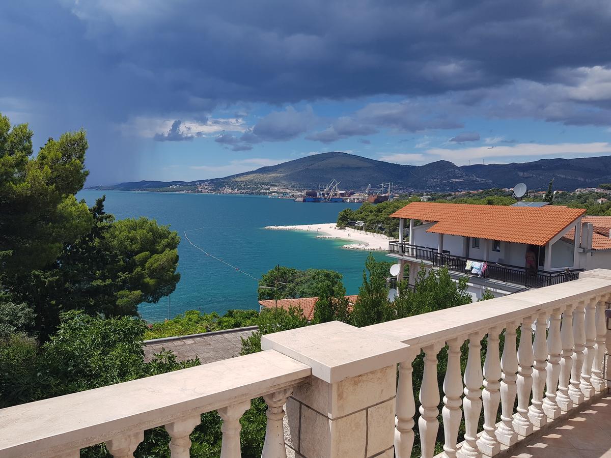 Apartments Marina Трогир Екстериор снимка