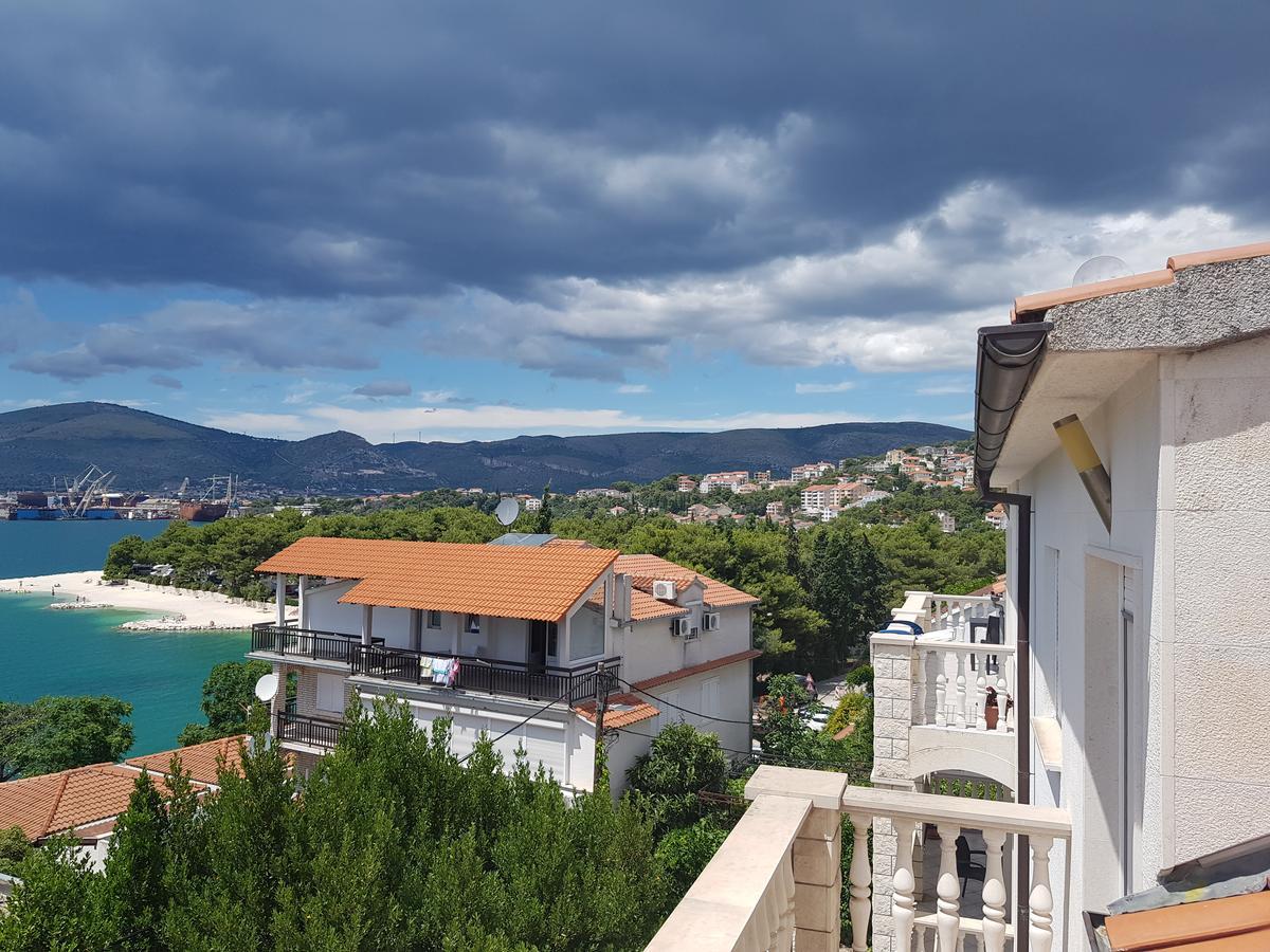 Apartments Marina Трогир Екстериор снимка