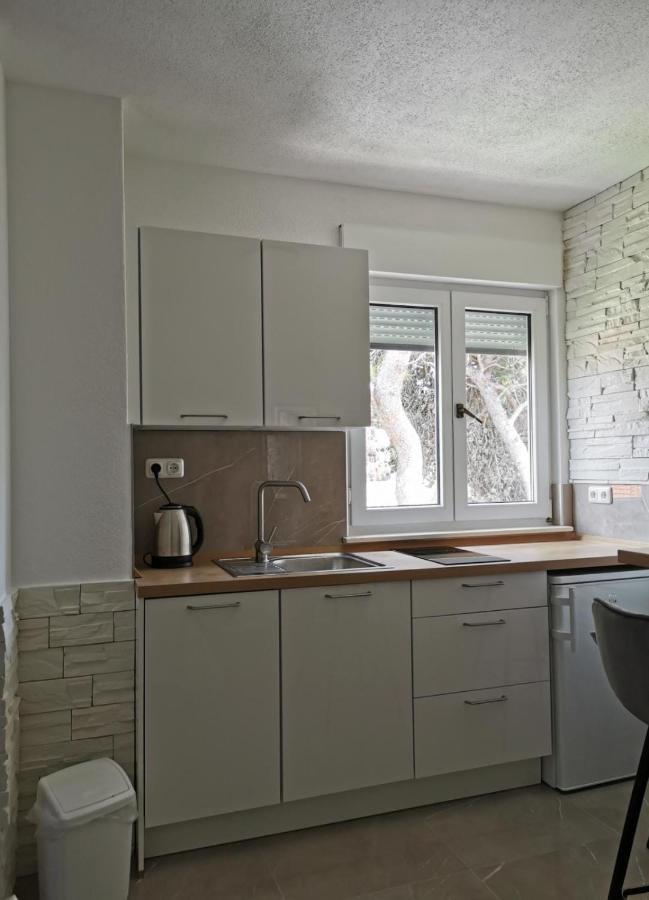 Apartments Marina Трогир Екстериор снимка