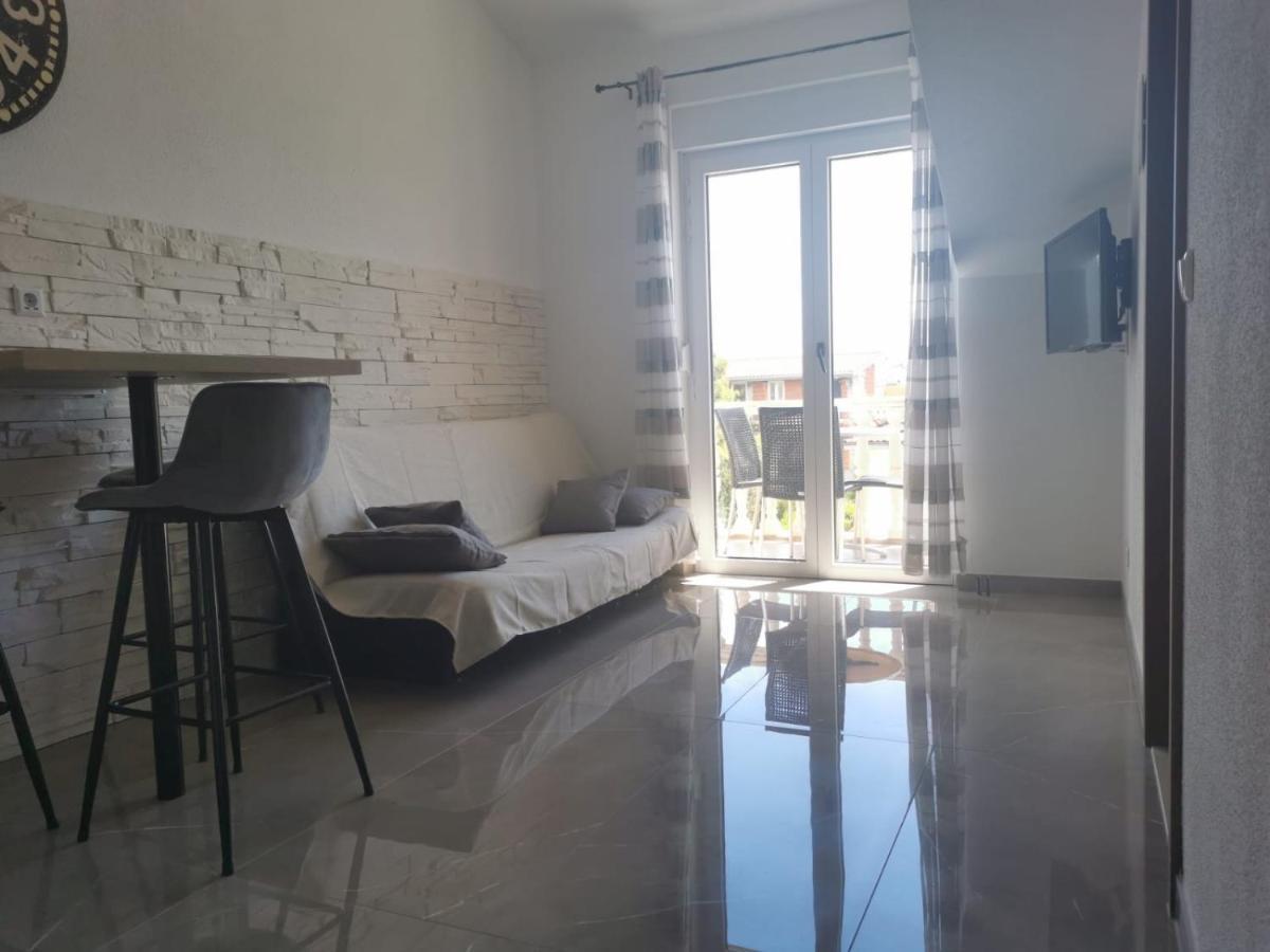 Apartments Marina Трогир Екстериор снимка
